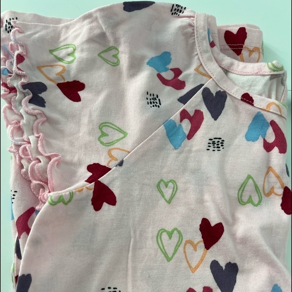 Hearts blouse, size 10 (140)by Hanna, New with Tags - Picture 4 of 7